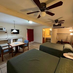 Hotel Suites Kino